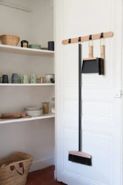 Besen Mit Stiel Nantes -Optimal Einrichtungs Geschäft besen stiel nantes 2