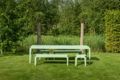 Hocker Bended Stool, RAL 6021 Blassgrün -Optimal Einrichtungs Geschäft hocker bended stool 3