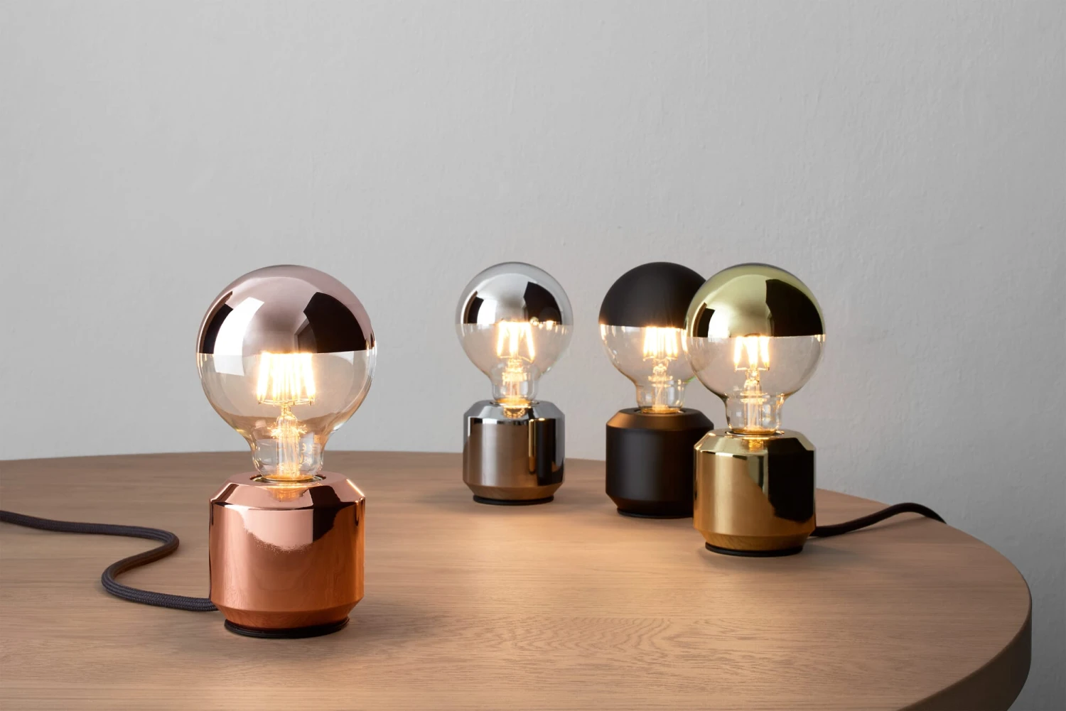 LED-Kopfspiegellampe Globe, Chrom 4 LED-Kopfspiegellampe Globe, Chrom – Bild 4