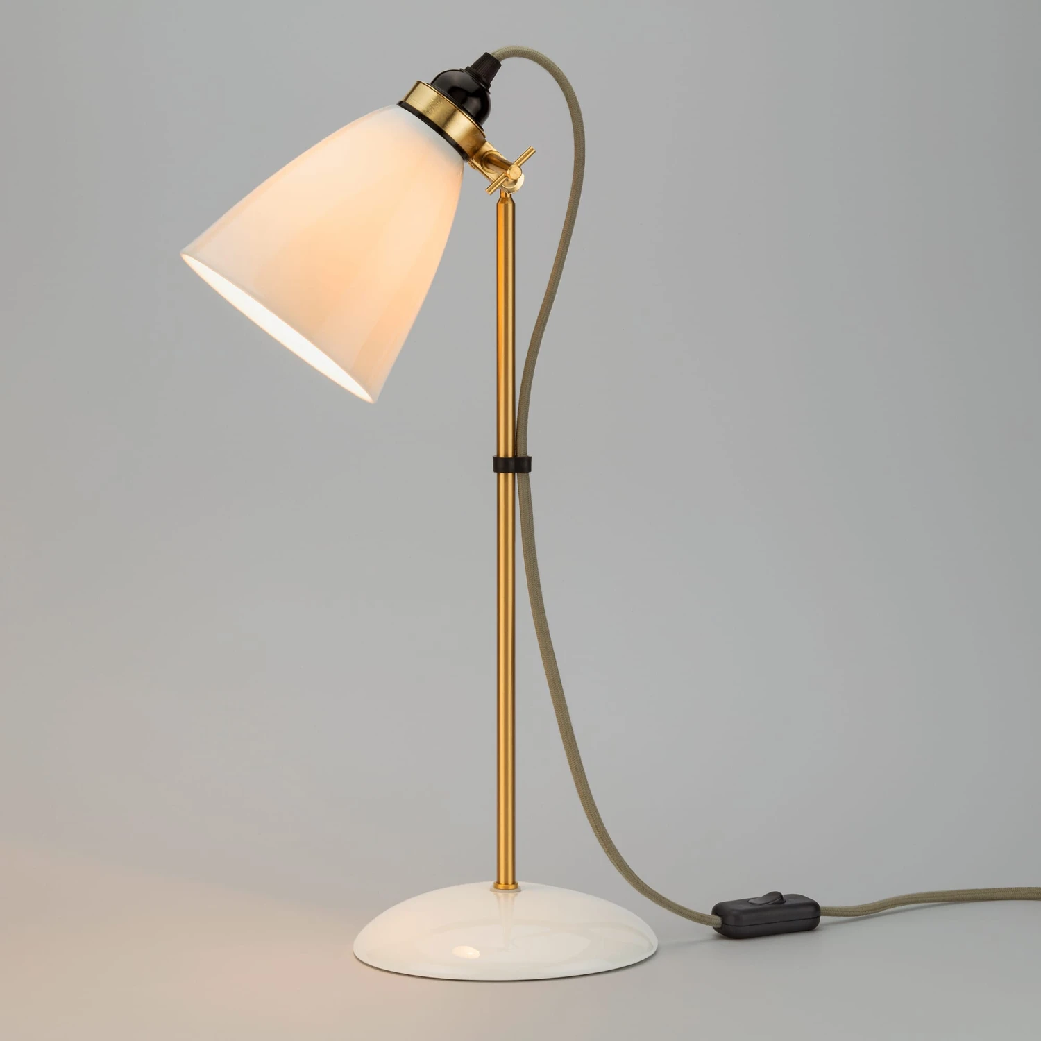 Tischleuchte Bone China Messing 2 Tischleuchte Bone China Messing – Bild 2