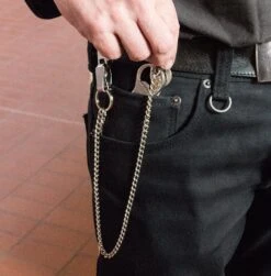 Victorinox Zweifach-Schlüsselkette Mit Gürtelclip 7 Victorinox Zweifach-Schlüsselkette Mit Gürtelclip -Optimal Einrichtungs Geschäft zweifach schluesselkette guertelclip 2